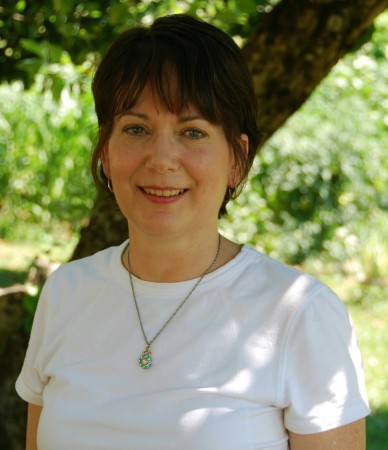 Marie Hunter Photo 7
