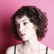 Annie Clark Photo 19