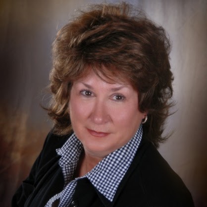 Teresa Lang Photo 5