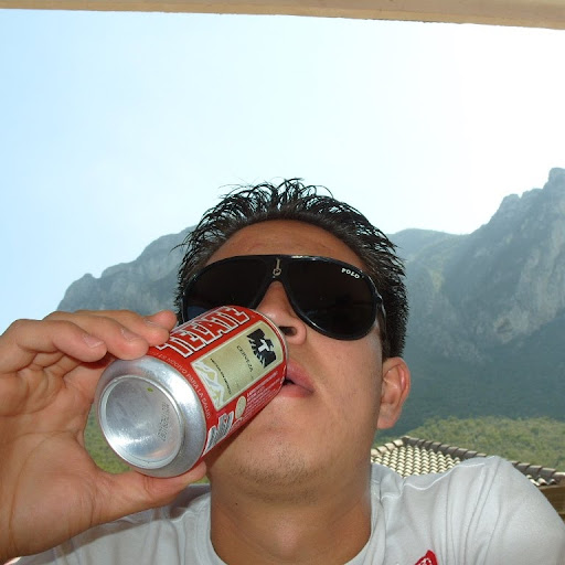 Cesar Aviles Photo 27