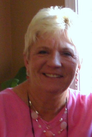 Janice Holmes Photo 3