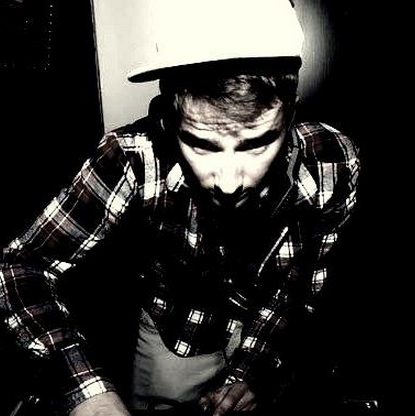 Robert Tolson Photo 13