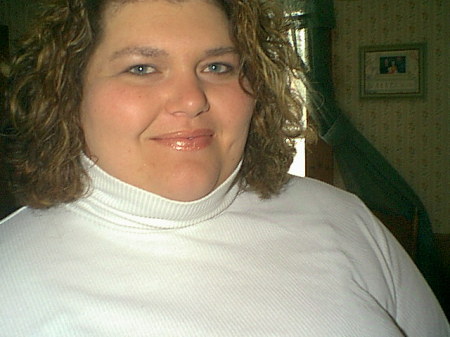 Robin Fields Photo 25