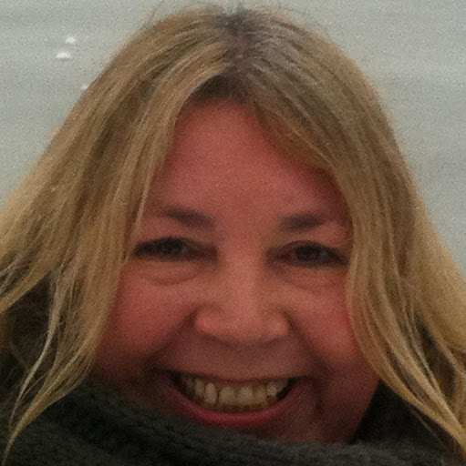 Annette Ludwig Photo 6