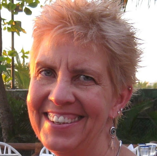 Gloria Stern Photo 28