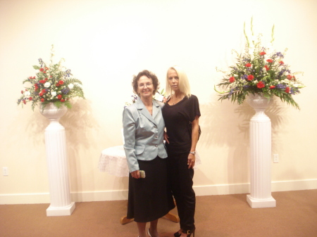 Christy Smith Photo 9