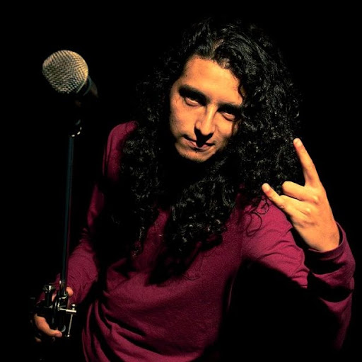 Alejandro Huertas Photo 7