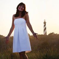Jennifer Charles Photo 29