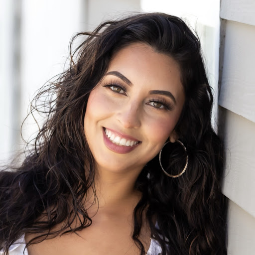 Alyssa Gomez Photo 42