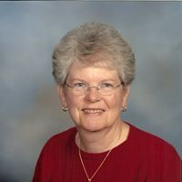 Barbara Hunter Photo 23