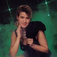 Deanna Elliott Photo 6