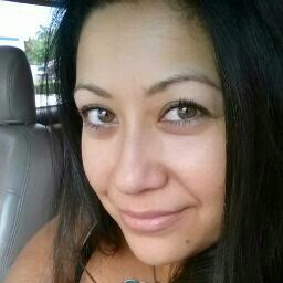 Sandra Velazquez Photo 34