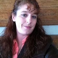 Crystal Leonard Photo 28
