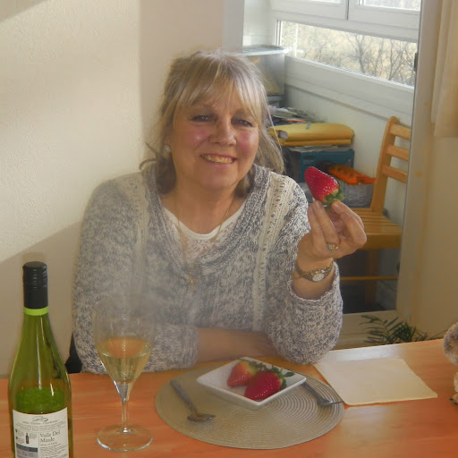 Jean Bell Photo 9