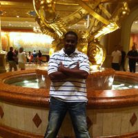 Carlos Neal Photo 21
