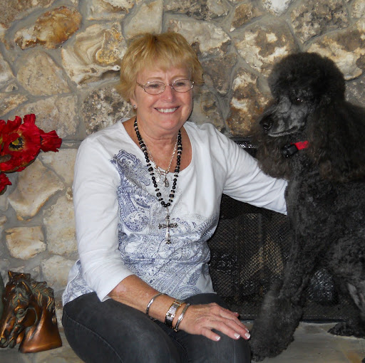 Linda Donahue Photo 8