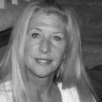 Susan Ireland Photo 39