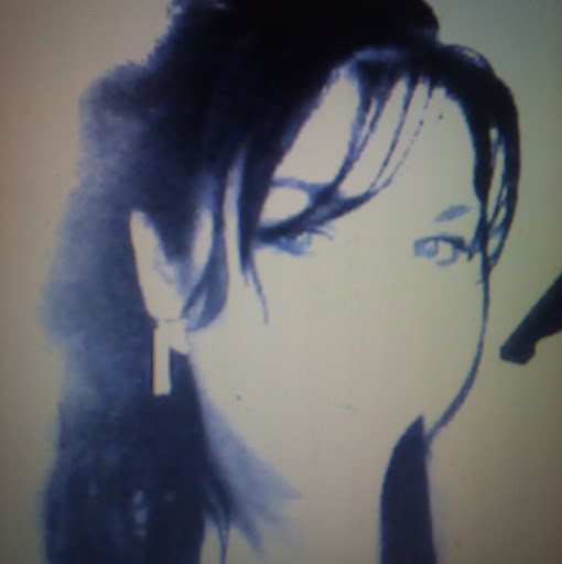 Audrey Gauthier Photo 32