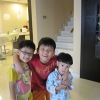 Julia Chan Photo 31