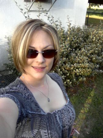 Jessica Bradley Photo 9