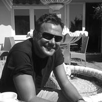 Ralph Petersen Photo 20