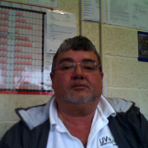 Alan Phillips Photo 22