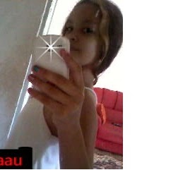 Laura Luciano Photo 38