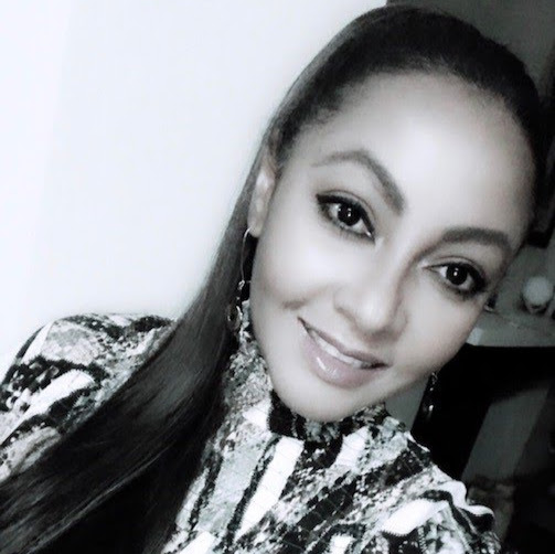 Claudia Ruiz Photo 48
