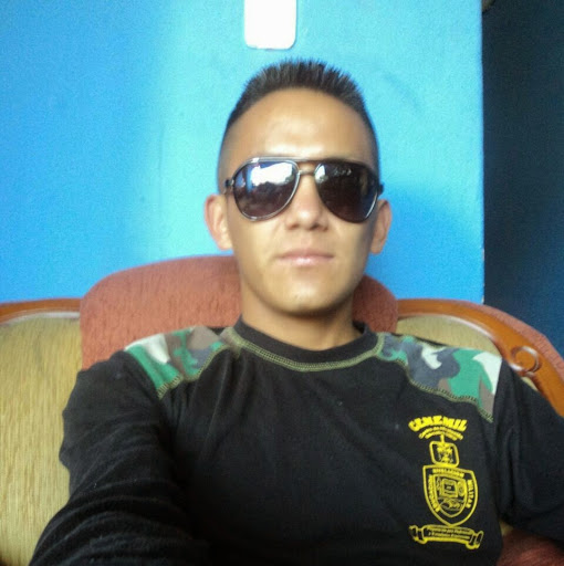 Henry Rivas Photo 11