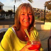 Lesley Ross Photo 31
