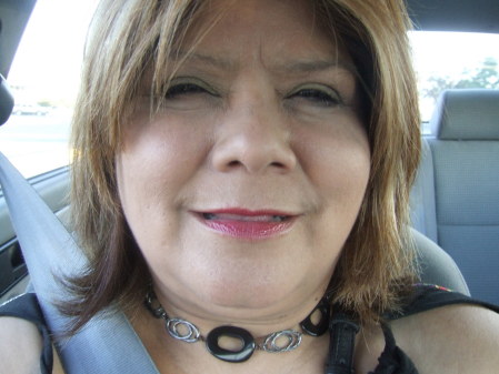 Gloria Vasquez Photo 22