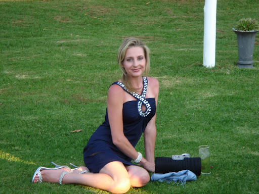 Candice Cole Photo 7