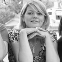 Jessica Biddle Photo 32