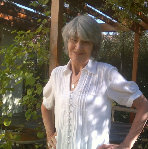 Jennifer Deane Photo 31