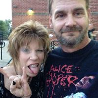 Lisa Harding Photo 42
