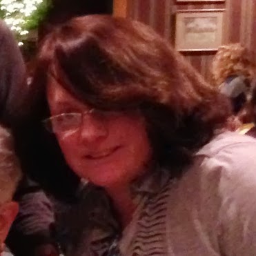 Lori Cummins Photo 18