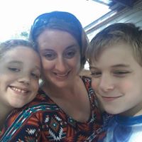 Michelle Chisholm Photo 7