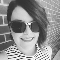 Charlotte Groves Photo 22
