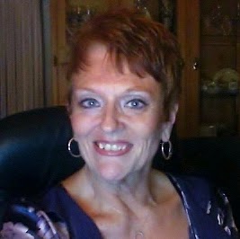 Carol Snell Photo 36