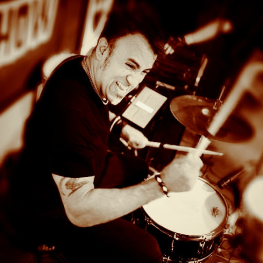 Leonardo Salas Photo 4