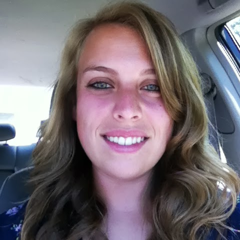 Alyssa Poole Photo 8