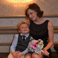 Heather Lindstrom Photo 9