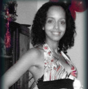 Ruth Medina Photo 36