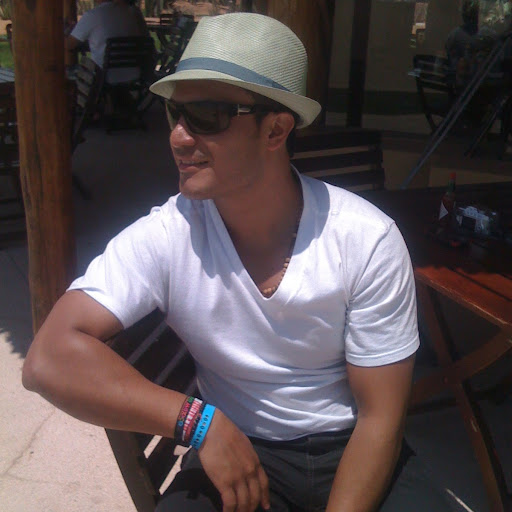 Diego Vargas Photo 18