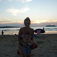 Edith Gomez Photo 15