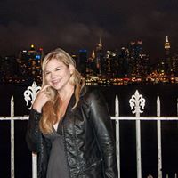 Cassandra Walsh Photo 12