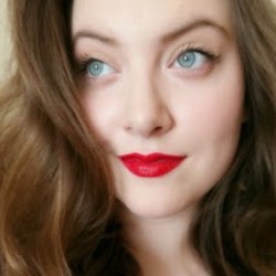 Miranda Rowe Photo 10