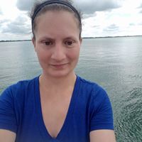 Julia Kaminski Photo 13