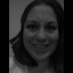 Michelle Canales Photo 37