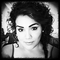 Elizabeth Bermudez Photo 27